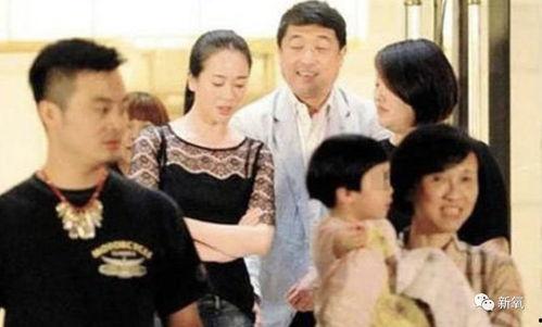 为了吃瓜她进娱乐圈红了